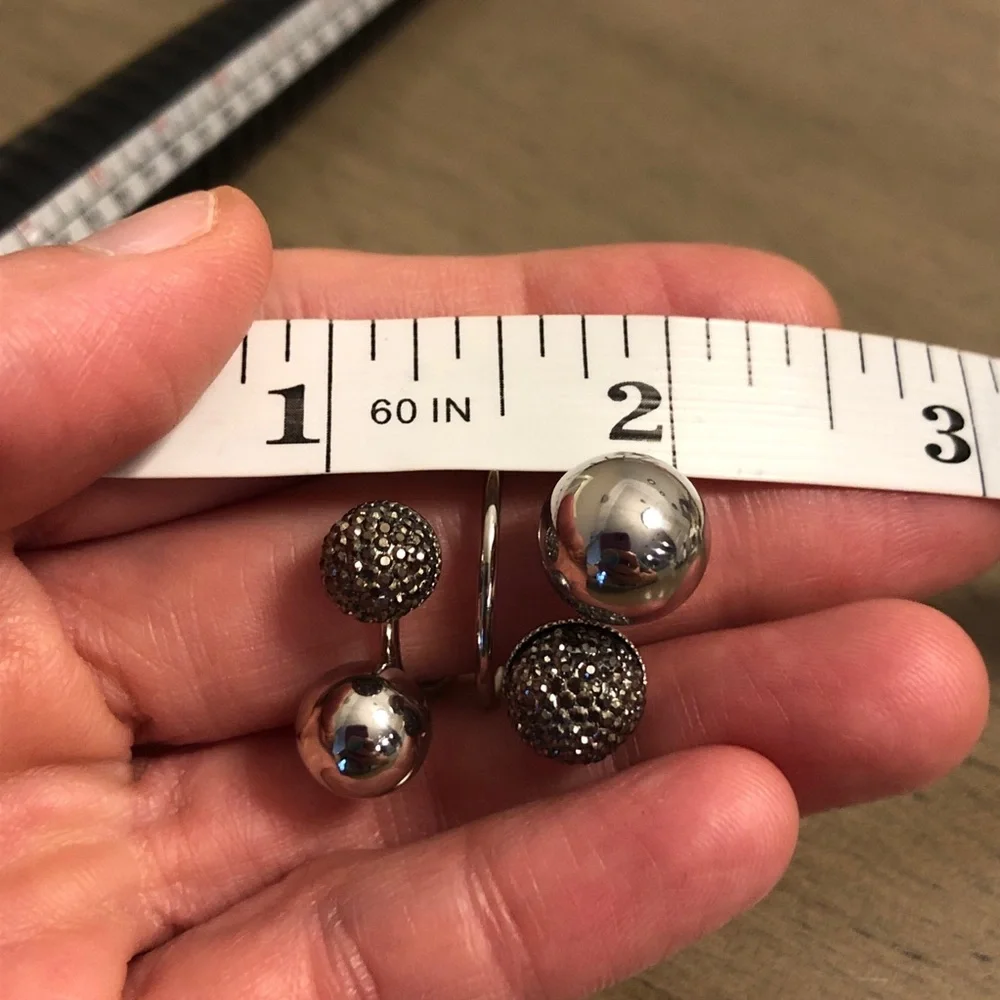 Jewelry - Elegant Silver Double Ball Large Cocktail Statement Ring